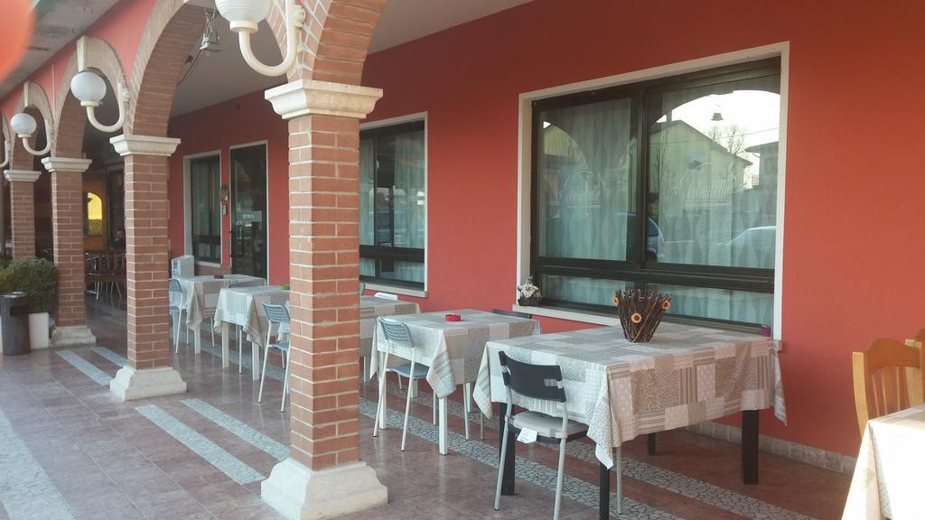 Le Colombelle Ξενοδοχείο SantʼAngelo Εξωτερικό φωτογραφία